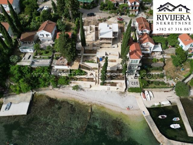 Luksuzna Vila u izgradnji prvi red do mora Njivice Herceg Novi