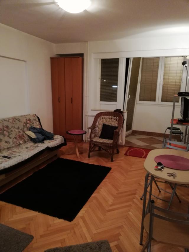 Furnished studio for long term rent