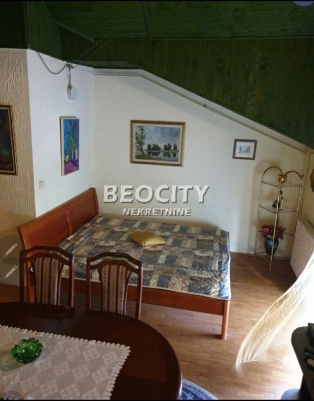 Novi Sad, Centar, Stevana Musića, 1. 0, 45m2, 400EUR