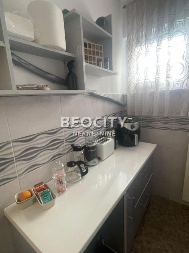 Savski venac, Centar, Admirala Geprata, 3. 0, 64m2, 900EUR