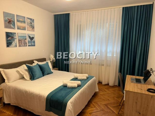 Savski venac, Centar, Admirala Geprata, 3. 0, 64m2, 900EUR