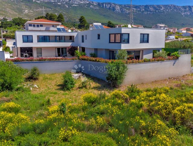 House Kaštel Sućurac, Kaštela, 219m2