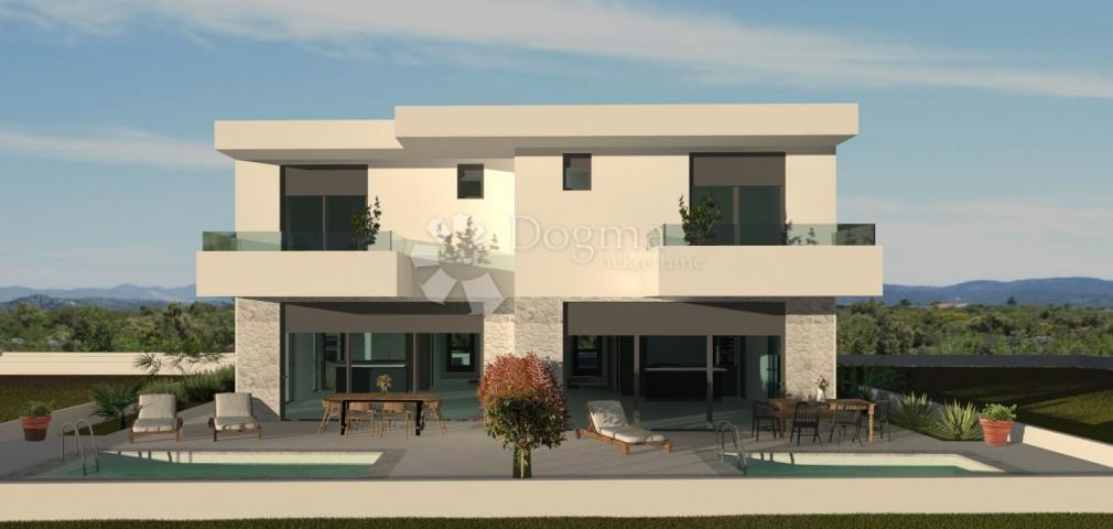 VODICE - HAUS IN ATTRAKTIVER LAGE - JZ