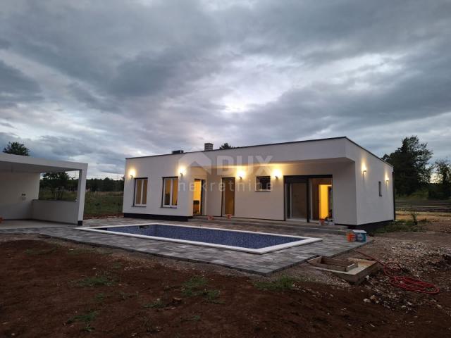 ISTRIA, KRŠAN Modern one-story house with swimming pool in nature, 111 m2