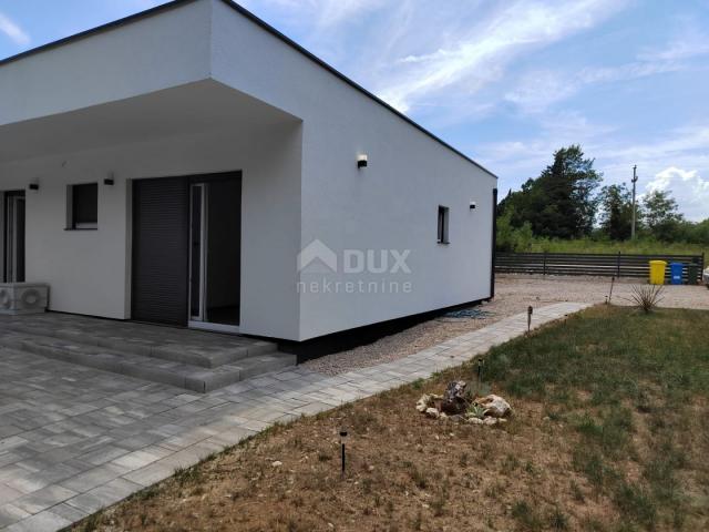 ISTRIA, KRŠAN Modern one-story house with swimming pool in nature, 111 m2