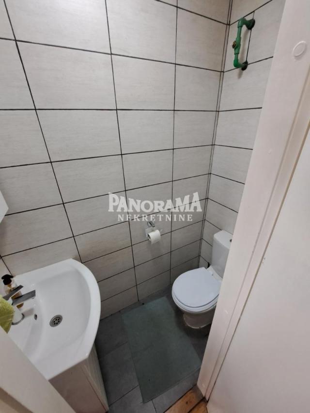 Blok 23, 3. 5, 90m2(t), uknjižen ID#2594