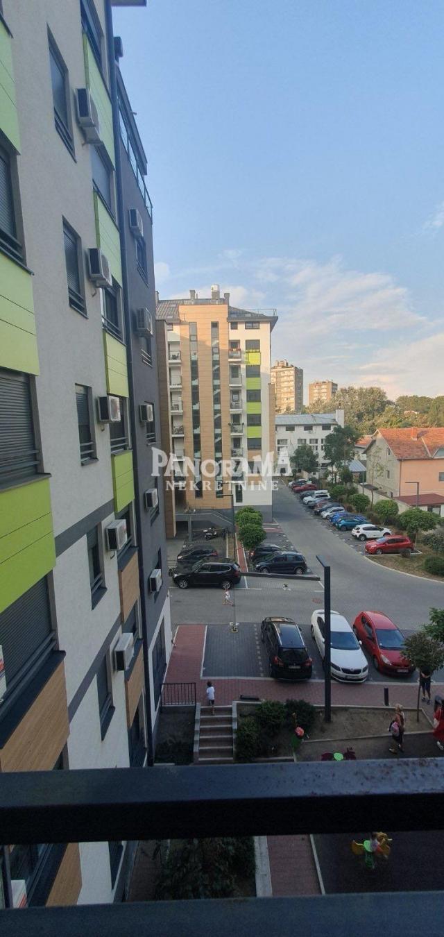 Zemun-Zelena Avenija 3, 5, 75m2, uknjižen ID#2981