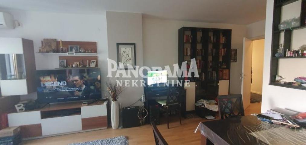 Zemun-Zelena Avenija 3, 5, 75m2, uknjižen ID#2981