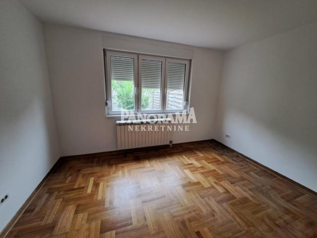 Dedinje-Beli Dvor , 97m2+ Garaža 28m2+ 2 ostave(20m2) ID#3093