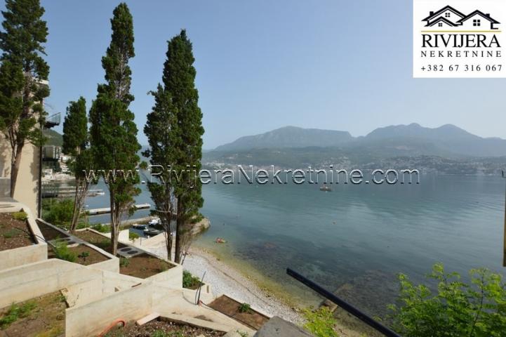 Luxury villa, first row to the sea, Njivica, Herceg Novi