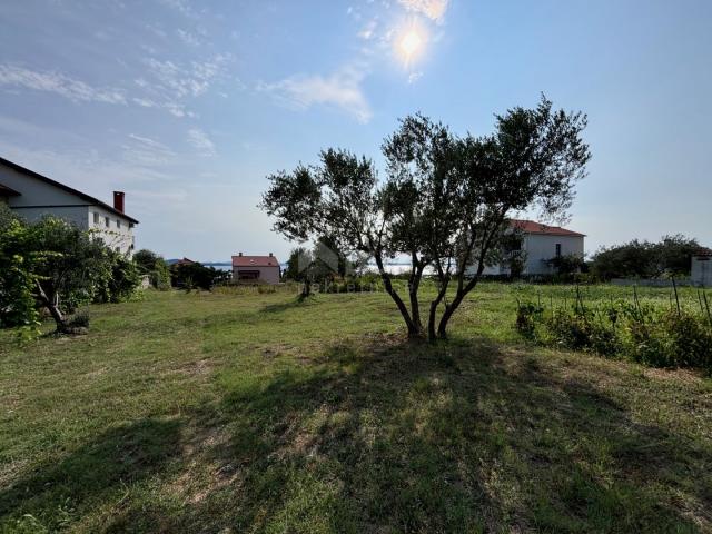 ZADAR, KOŽINO - Building plot near the sea