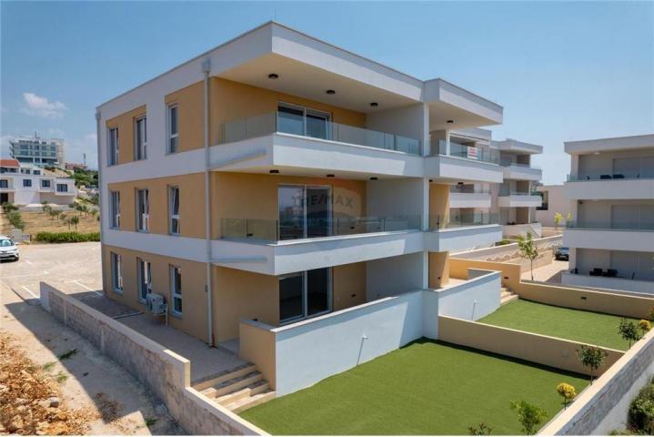 Flat Novalja, 69,51m2