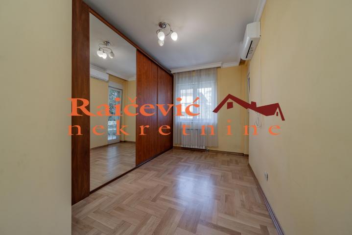 VOZDOVAC VOZDOVAC 142m2 , 3T , 440000e