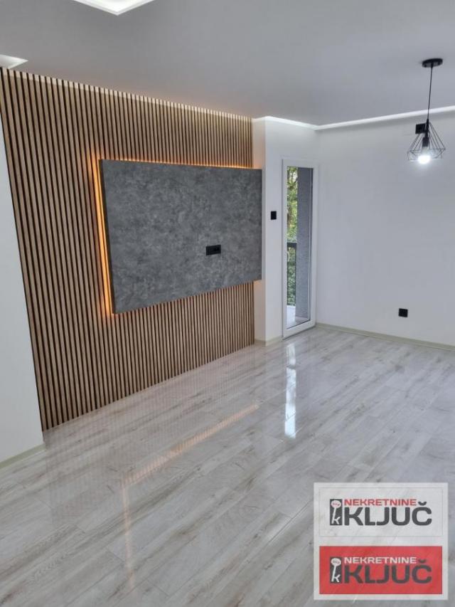 Kod MASTER CENTRA, 60m2, Trosoban, Komplet Renoviran