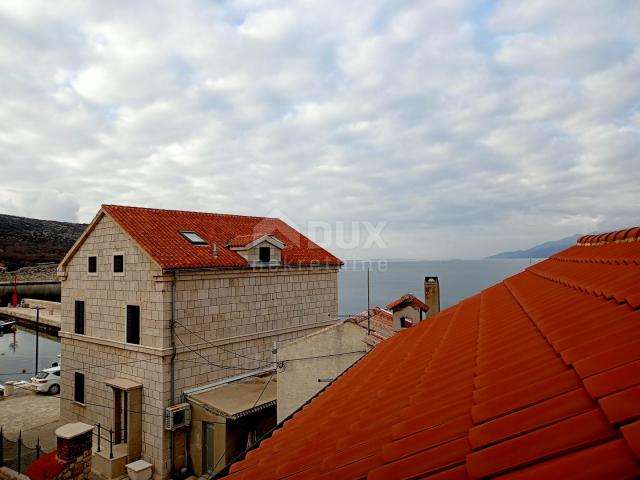 ZADAR, VINJERAC - Stone house with three apartments! Close to the sea!