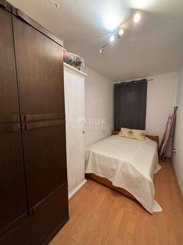 ZADAR, VINJERAC- Kamena kuća sa tri apartmana! Blizina mora!