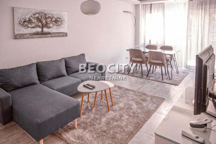 Vračar, Hram Svetog Save, , 3. 0, 81m2, 1400EUR