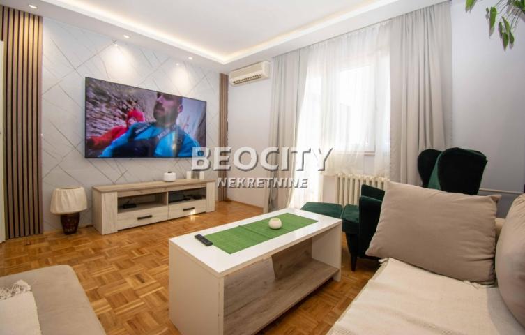 Rakovica, Labudovo brdo, Serdara Janka Vukotića, 3. 0, 72m2, 129000EUR