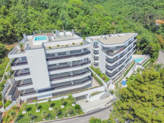 OPATIJA, CENTAR - odličan penthouse u novogradnji s pogledom na more, zajednički bazen, garaža 