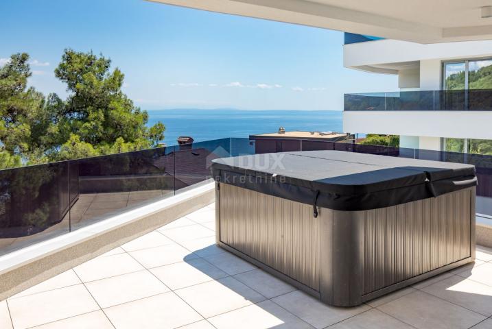 OPATIJA, CENTAR - odličan penthouse u novogradnji s pogledom na more, zajednički bazen, garaža 