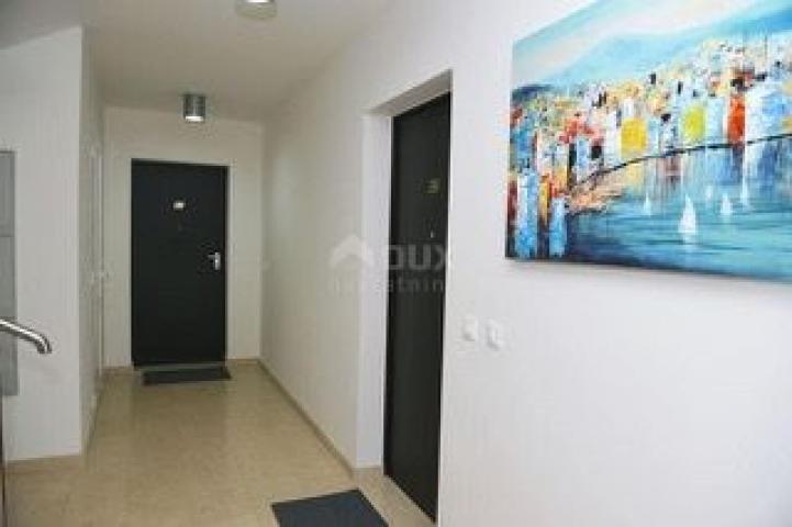 RIJEKA, MARČELJEVA DRAGA, KANTRIDA – wunderschönes Studio-Apartment 37m2 mit Meerblick + Umgebung