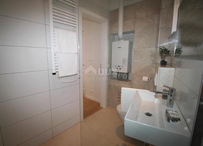 ISTRIA, PULA - Superbly furnished apartment in a prime location