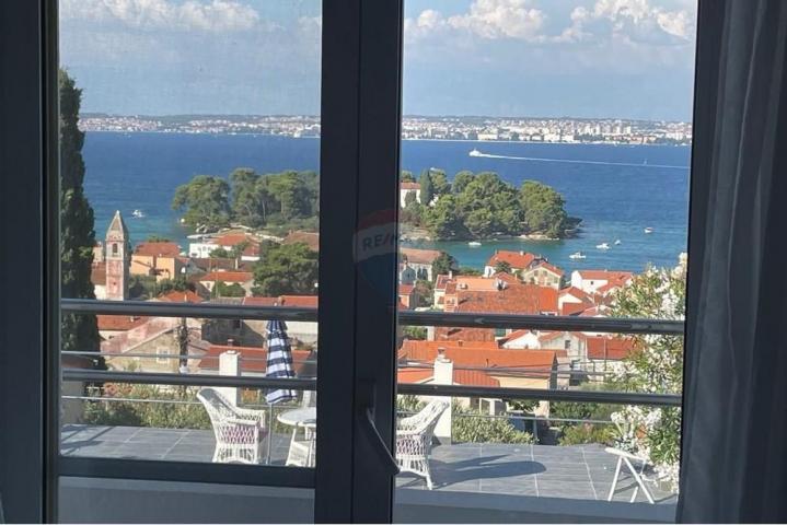 Kuća sa pogledom na more i grad Zadar,  koji oduzima dah