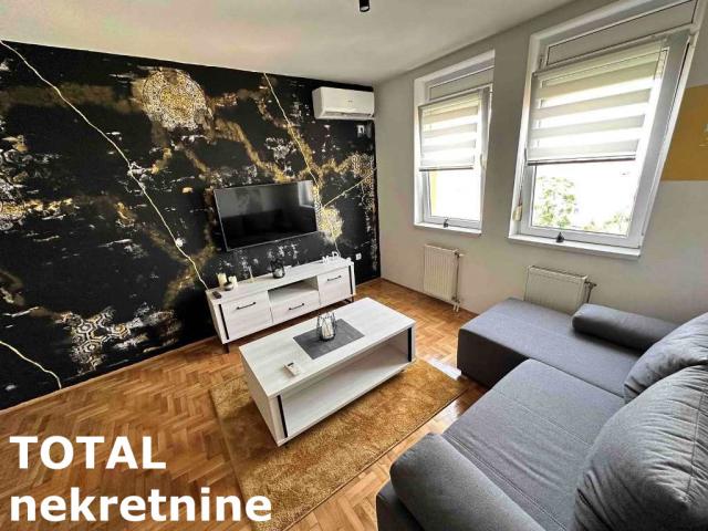 0. 5 Garsonjera NOVI SAD, 78500€