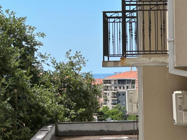 2 bedroom apartment for sale in Budva near the Monastery