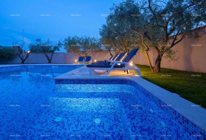 House A beautiful villa with a pool in Banjole is for sale