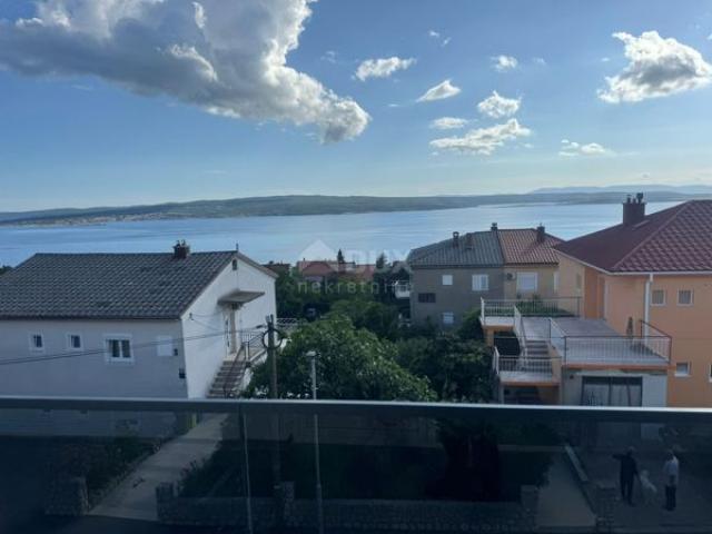 CRIKVENICA - 2-Zimmer-Wohnung mit Parkplatz und Garten, 300 m vom Meer entfernt