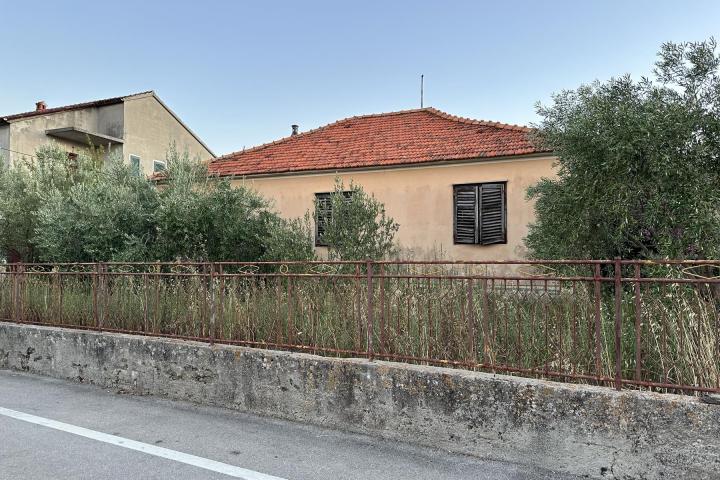 Zadar, Arbanasi, građevinsko zemljište površine 1075m2