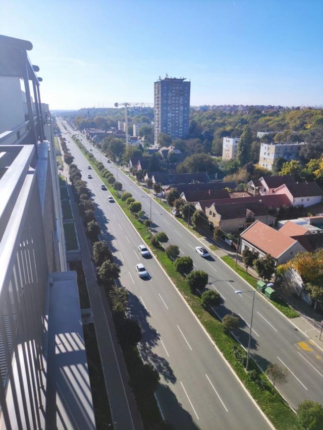 Izdavanje stana u novogradnji-Novi Beograd 