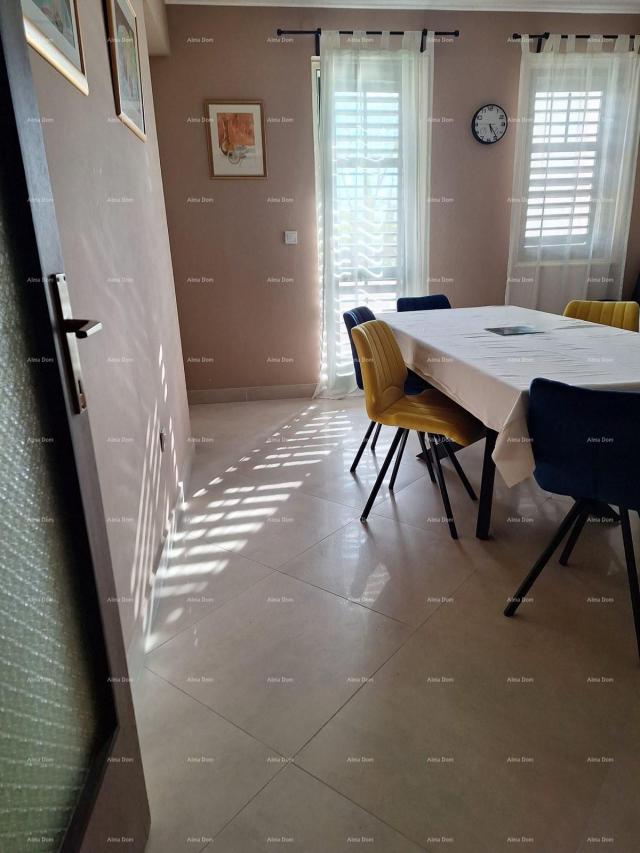 Wohnung Wohnung zum Verkauf in Rovinj, nahe dem Zentrum und dem Meer