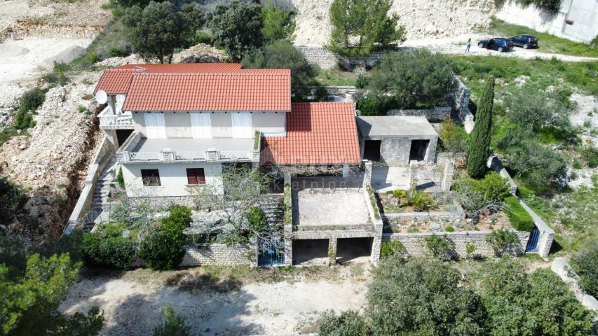 ZADAR, POSEDARJE - Schönes Reihenhaus, 1. Reihe zum Meer