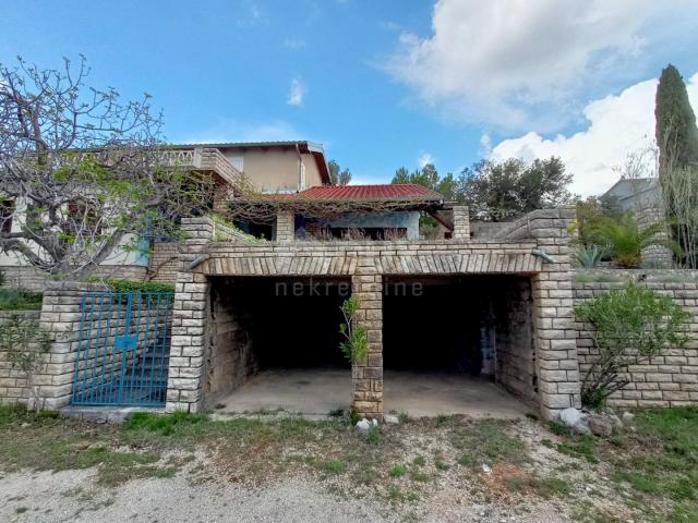 ZADAR, POSEDARJE - Schönes Reihenhaus, 1. Reihe zum Meer