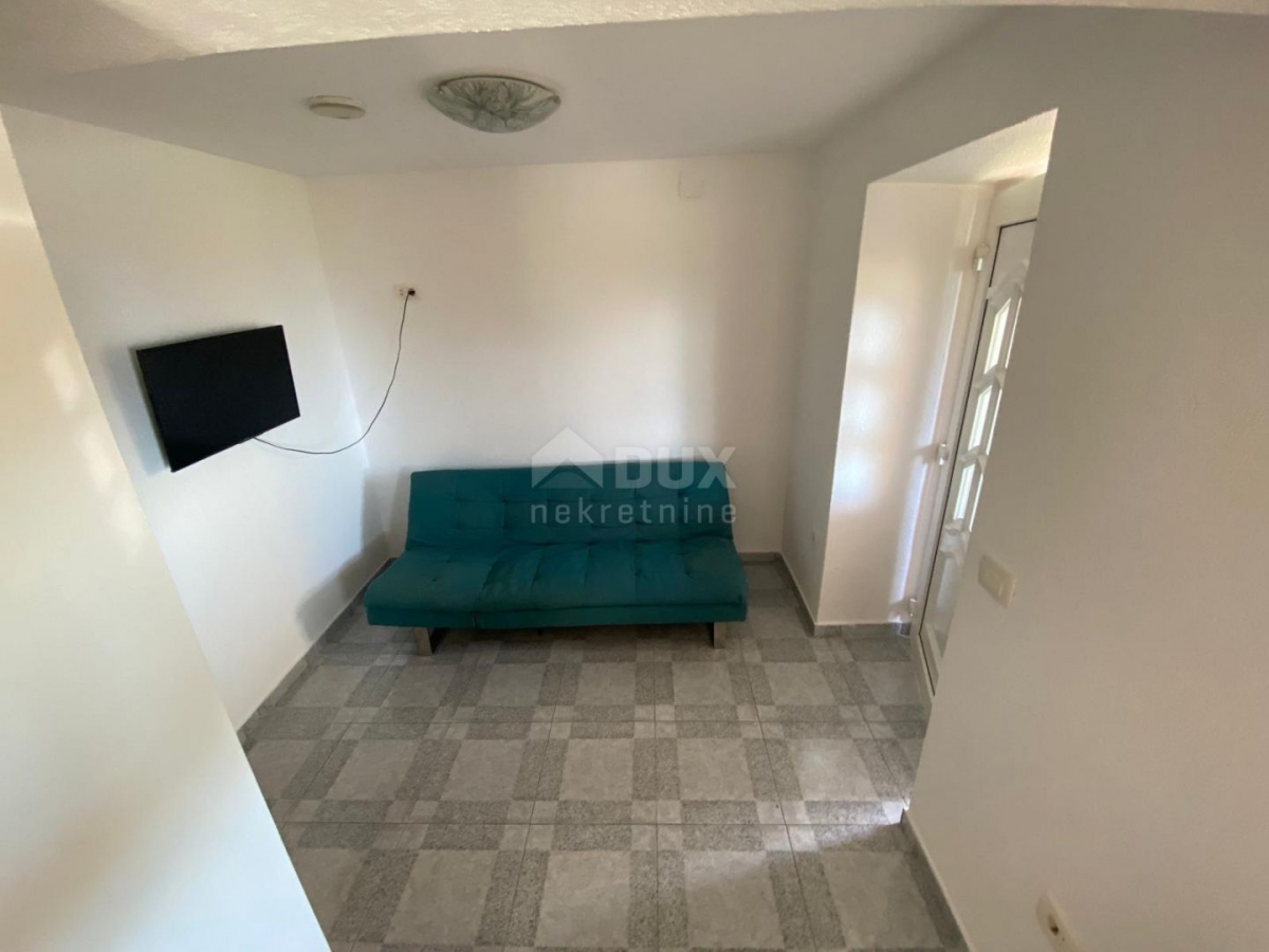 RIJEKA, BULEVARD - 3BR+DB-Wohnung zur Investition mit Meerblick