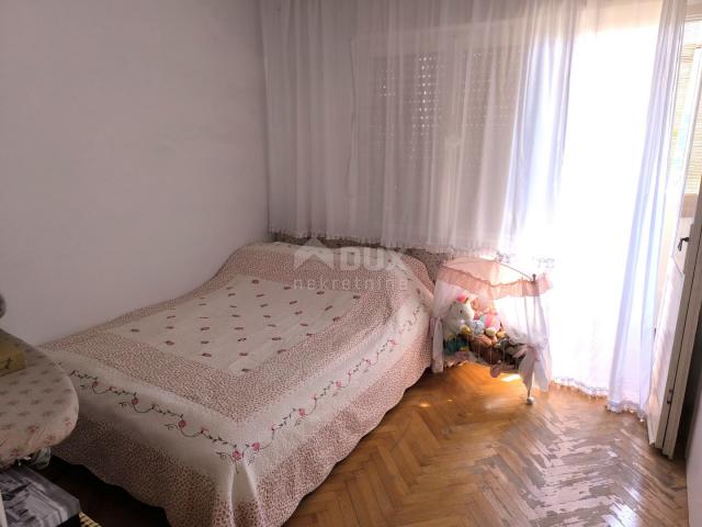 ISTRIEN, PULA - 3BR+DB-Wohnung in Šijana 96 m2 - MEERBLICK!!