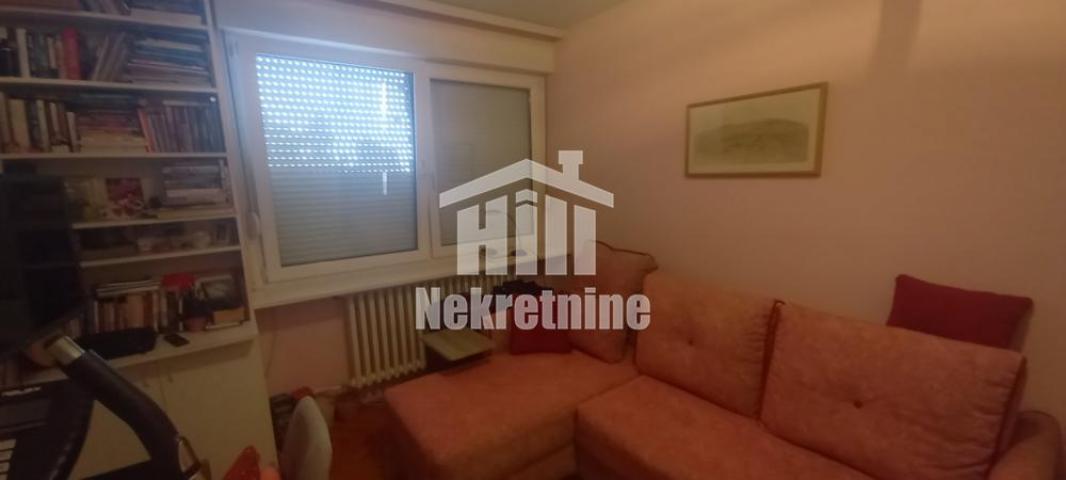 Banovo Brdo, Trebevićka, uknjižen renoviran 3. 0 stan ID#1403