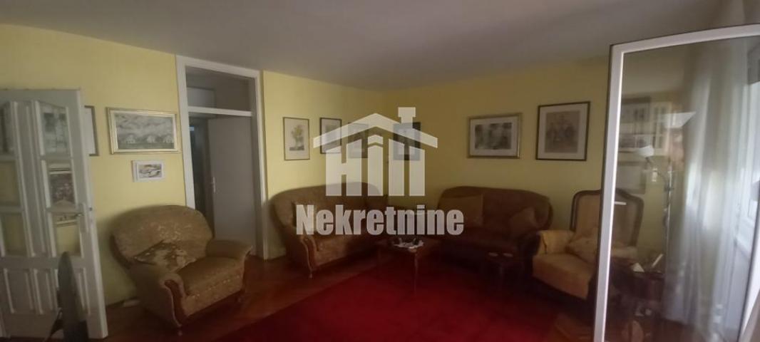 Banovo Brdo, Trebevićka, uknjižen renoviran 3. 0 stan ID#1403