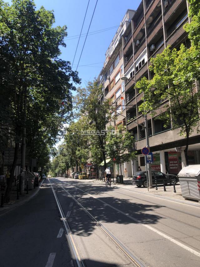 Resavska-Crkva Sv. Marka, sa parking mestom