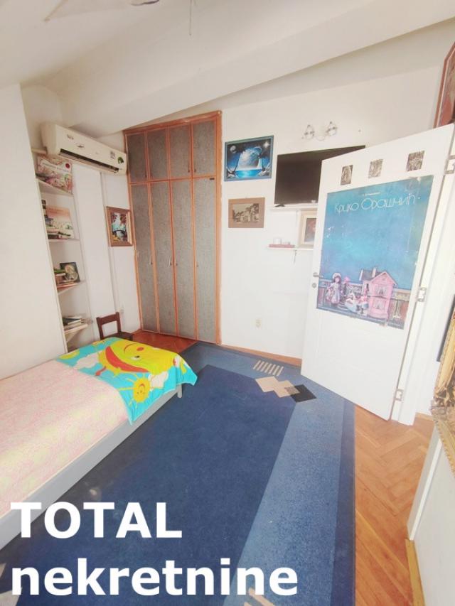 3. 5 Troiposoban stan NOVI SAD, 144200€