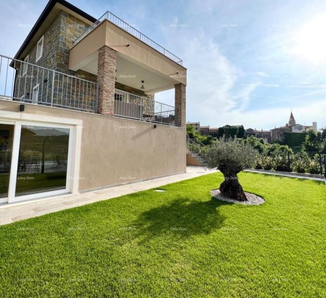 Haus Wir verkaufen ein schönes Haus mit Swimmingpool an einem ruhigen Ort in der Nähe von Buja