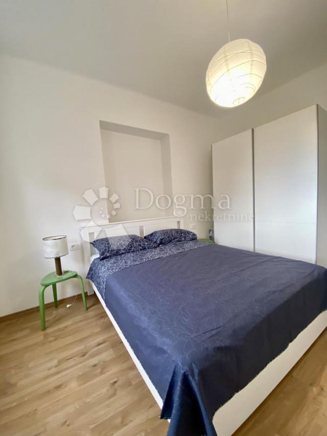 Flat Belveder, Rijeka, 62m2