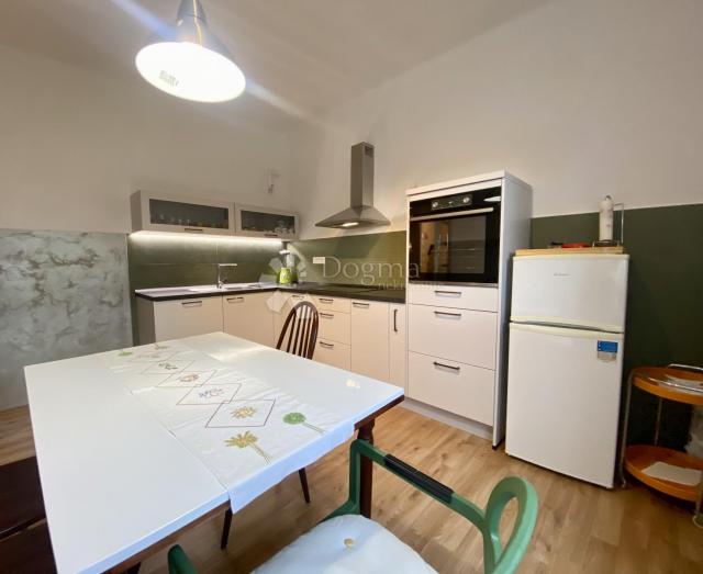 Flat Belveder, Rijeka, 62m2