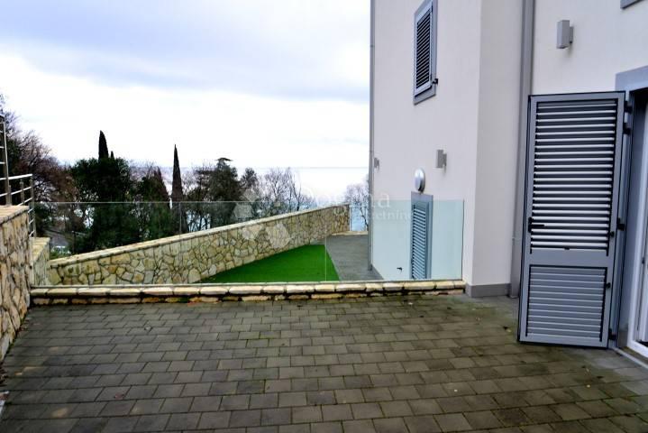 Flat Liganj, Lovran, 113,30m2