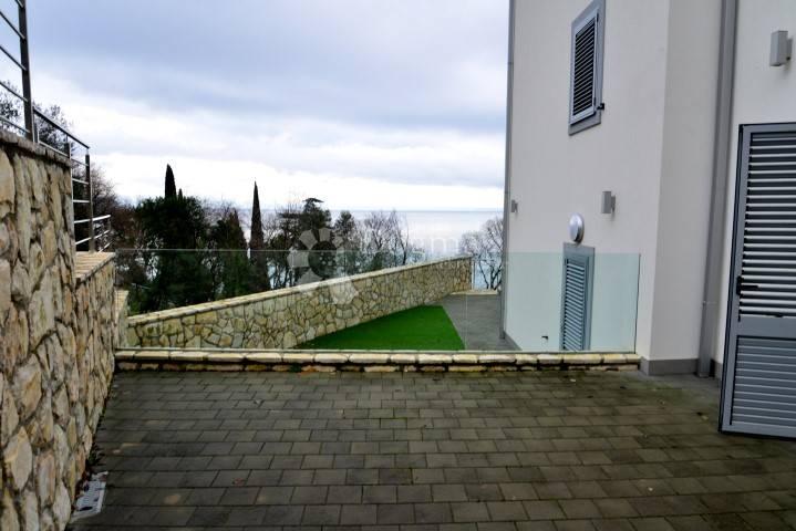 Flat Liganj, Lovran, 113,30m2