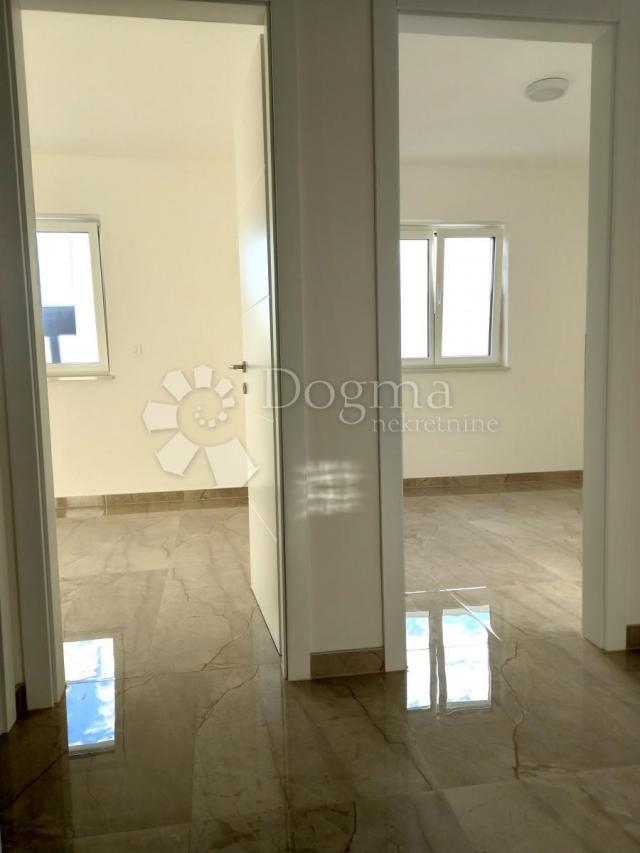 Crikvenica, apartman u novogradnji