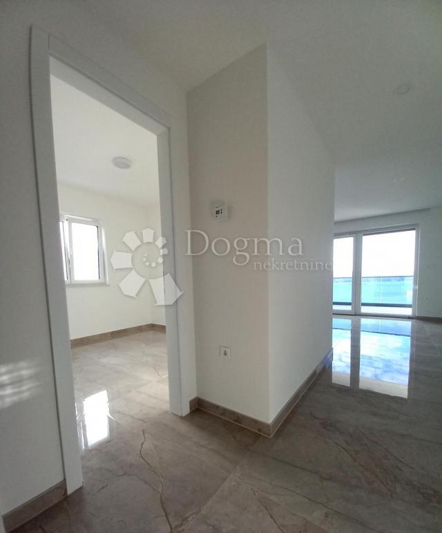 Crikvenica, apartman u novogradnji