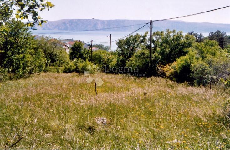 GRAĐEVINSKI TEREN SA GRAĐEVINSKOM DOZVOLIM